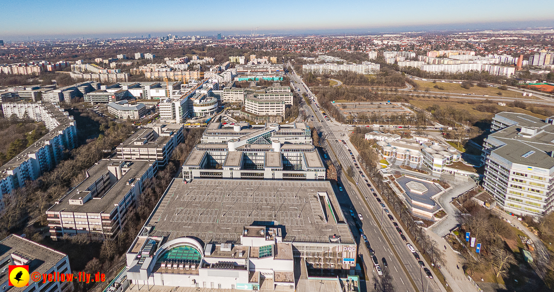 15.02.2023 - Luftbilder Perlach Plaza, Allianz, Wacker, Rentenversicherung, PEP